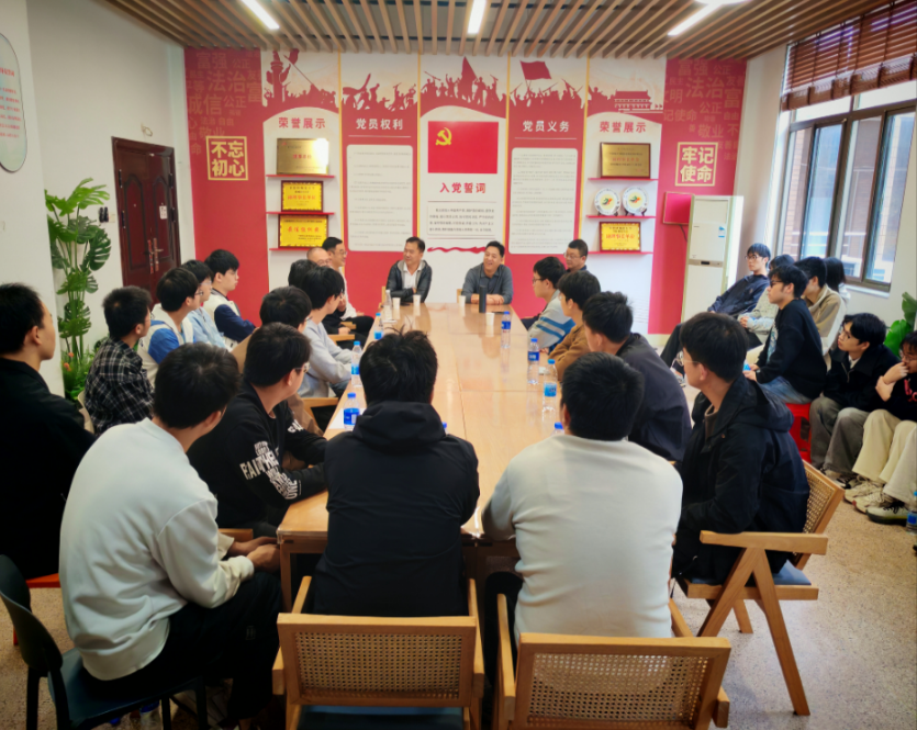 1762160804712026443.jpg 1762160792890.jpg